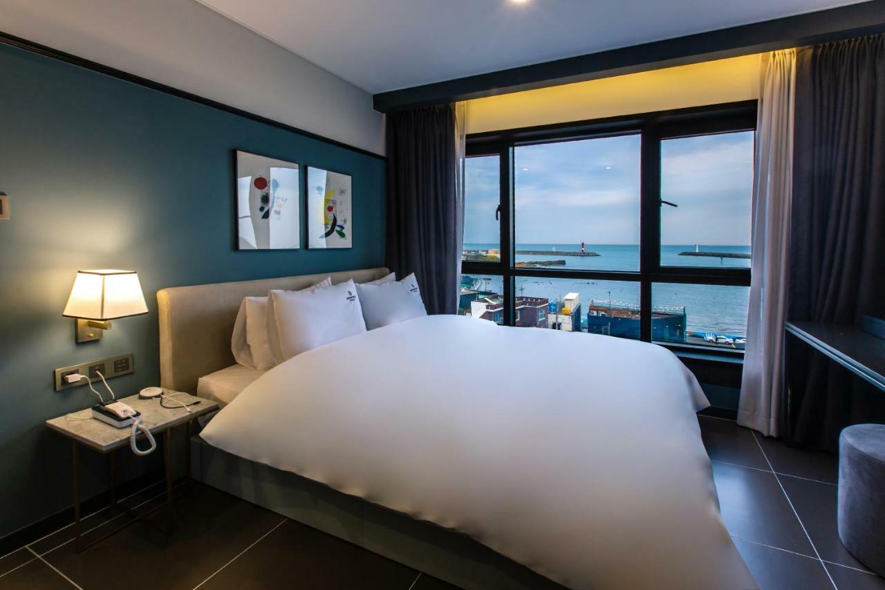 Brown Dot Gijang Yeonhwari Hotel Busan Exterior photo